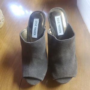 Steve Madden open toe size 6 1/2